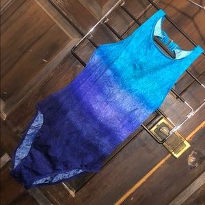 ONE PEICE SWIMSUIT 🩱 WITH SEXY BACK CUTOUT SZ 10